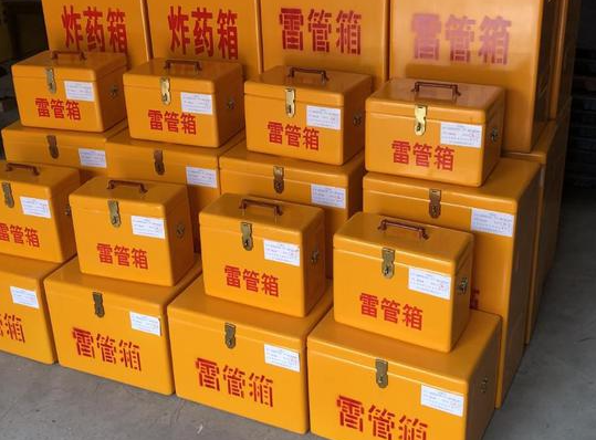 梅江玻璃钢雷管箱的使用寿命一般是多少？