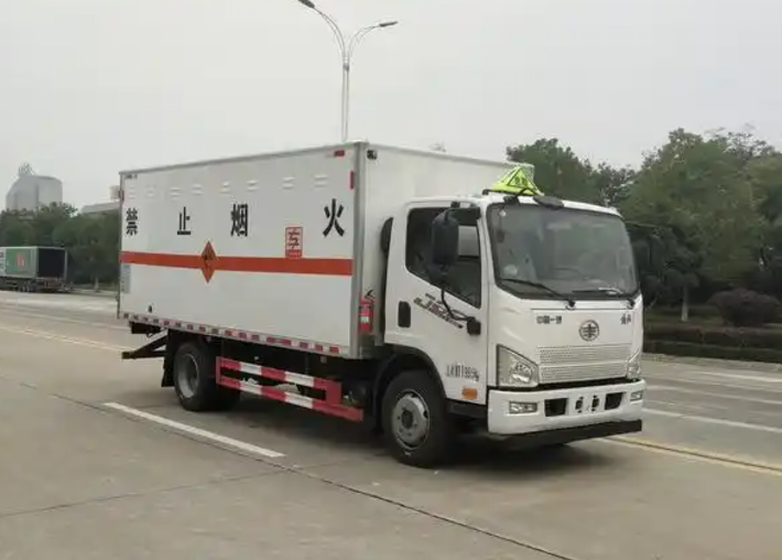 梅江爆破器材运输车可以上高速吗？